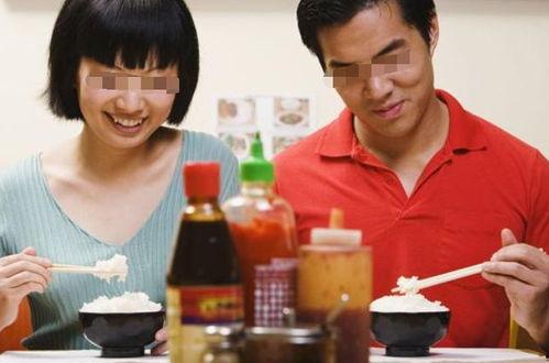 吃瓜博主丈母娘视频,揭秘博主家庭生活点滴