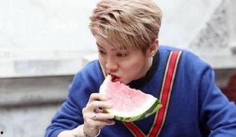 鹿晗有吃瓜吗视频大全,趣味瞬间尽收眼底