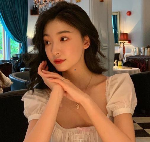 易梦玲最近吃瓜视频,揭秘娱乐圈幕后真相